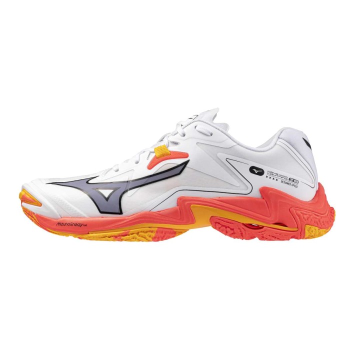 Mizuno Lightning Z8