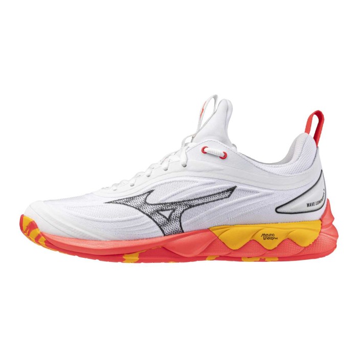 Mizuno Luminous 3